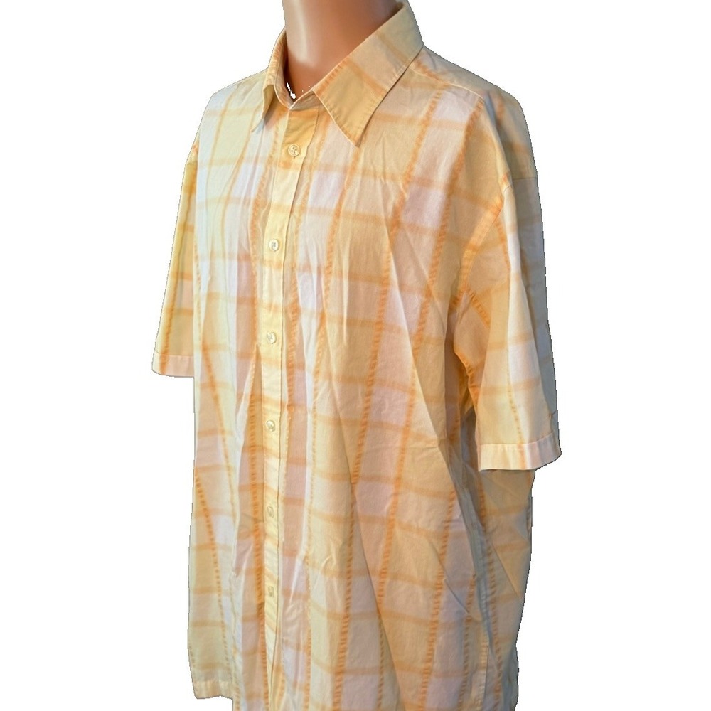 Van Heusen Men's Large Yellow Striped Button-Up Short Sleeve 16-16/5